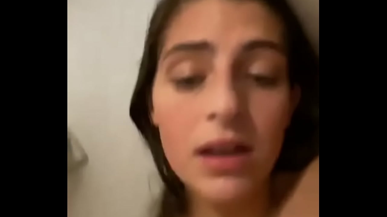 ሰማያዊ ዓይን ያለው ሆቲ፣ አጫጭር የቤት ውስጥ የወሲብ ቪዲዮዎች፣ የተመረጠ